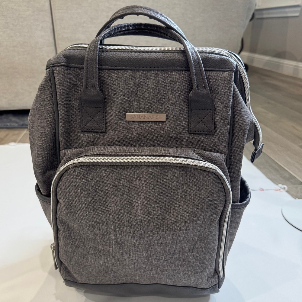 Bananafish Diaper Bag Backpack Women OS Grey Good Wide Frame‎ Multi Pocket